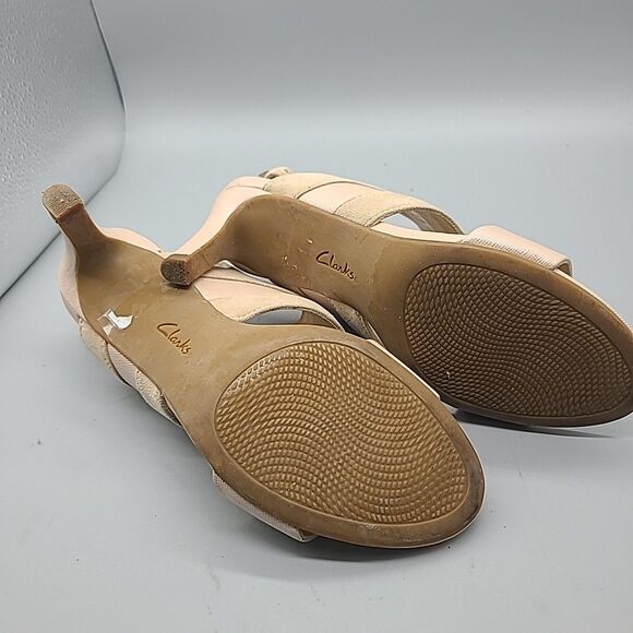 Clarks Womens Laureti Joy Cream Suede Heeled Sandals Slingback Sz 7 - Picture 8 of 9